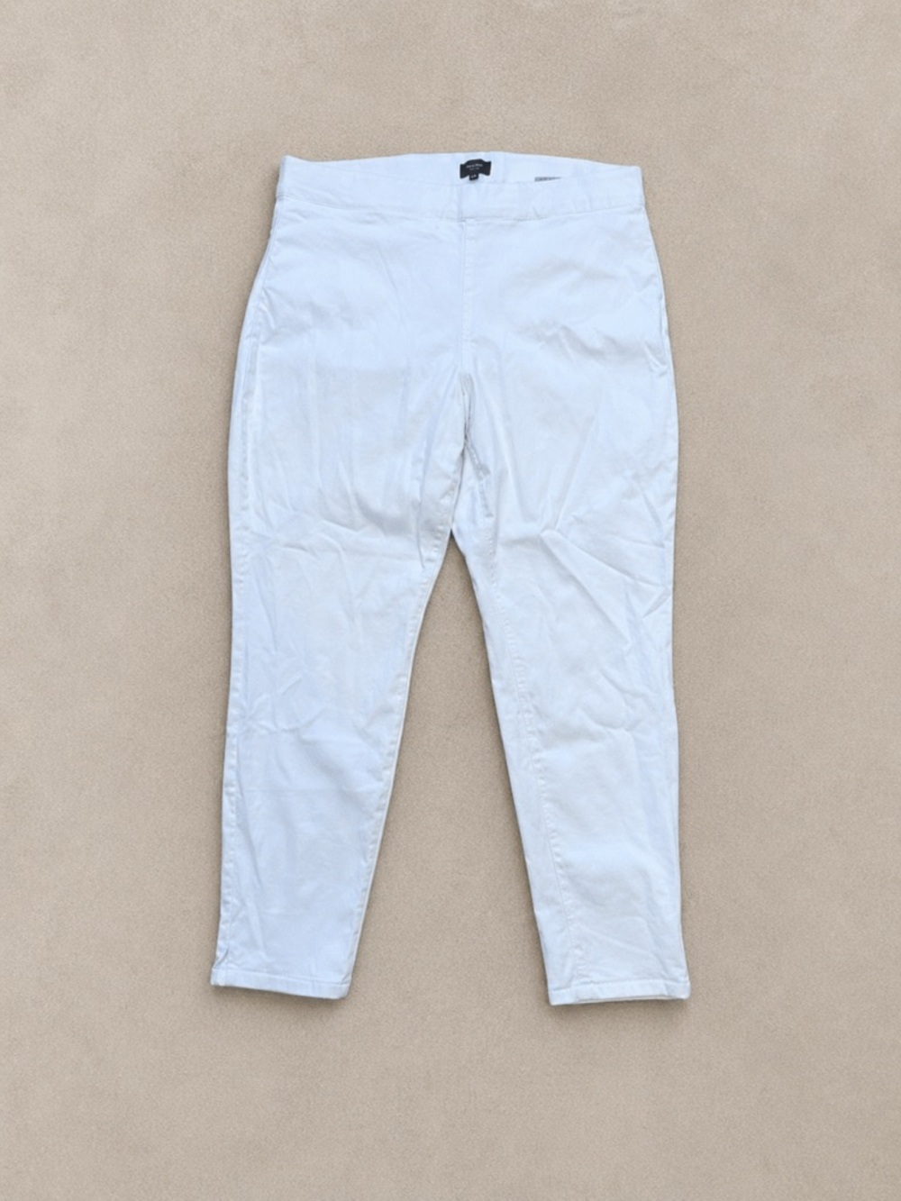 NYDJ White Straight Leg Ankle Pants